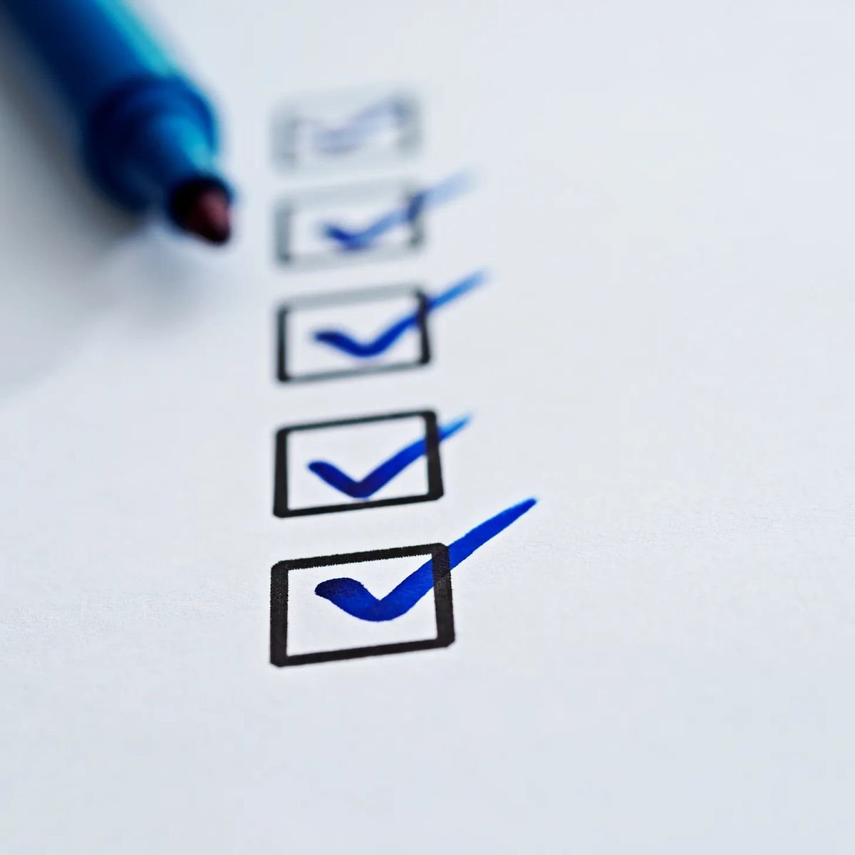 Checklist with ticked boxes representing confirmed arrangements