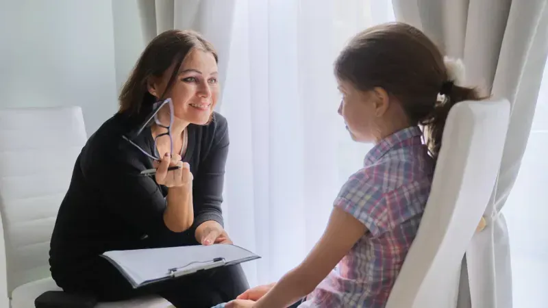 Social Workers, add our first aid updates to your toolbox of resources.