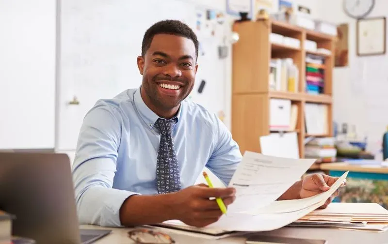 Create Safer School Environments with Para's Blended First Aid & CPR Program! Join Today!