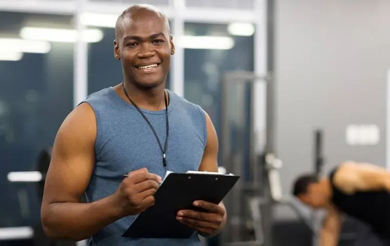 Become a Life-Saver: Elevate Your Skills with Para CPR & First Aid's Blended Training Program for Personal Trainers!