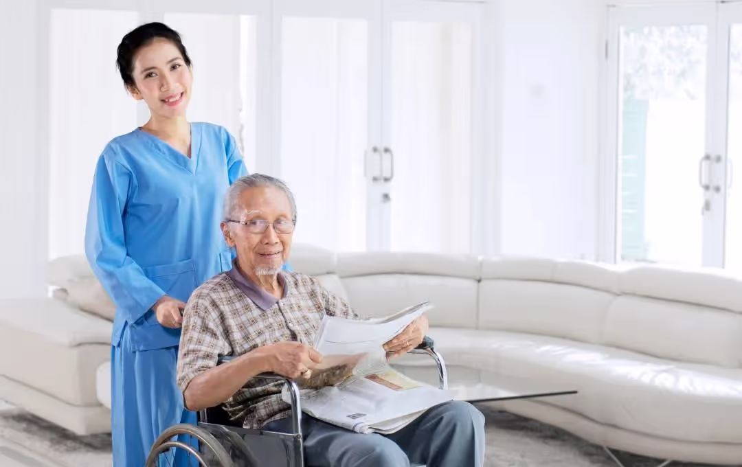 Become a Lifeline in the Long-Term Care Industry: Join Para CPR & First Aid's Comprehensive First Aid & CPR Program