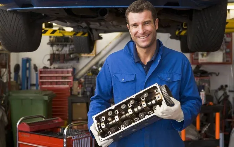 Become a Certified First Aid Expert with Para CPR & First Aid's Blended Program for Tradespersons