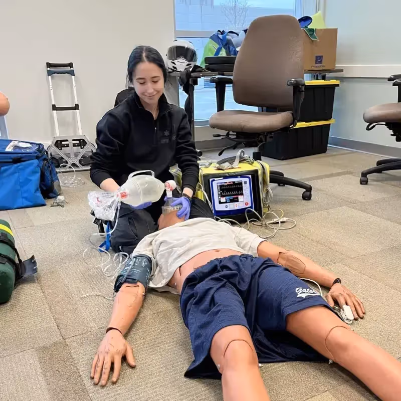 As a Professional Healthcare Provider or Emergency Responder, you want to Learn CPR BLS from Paramedics