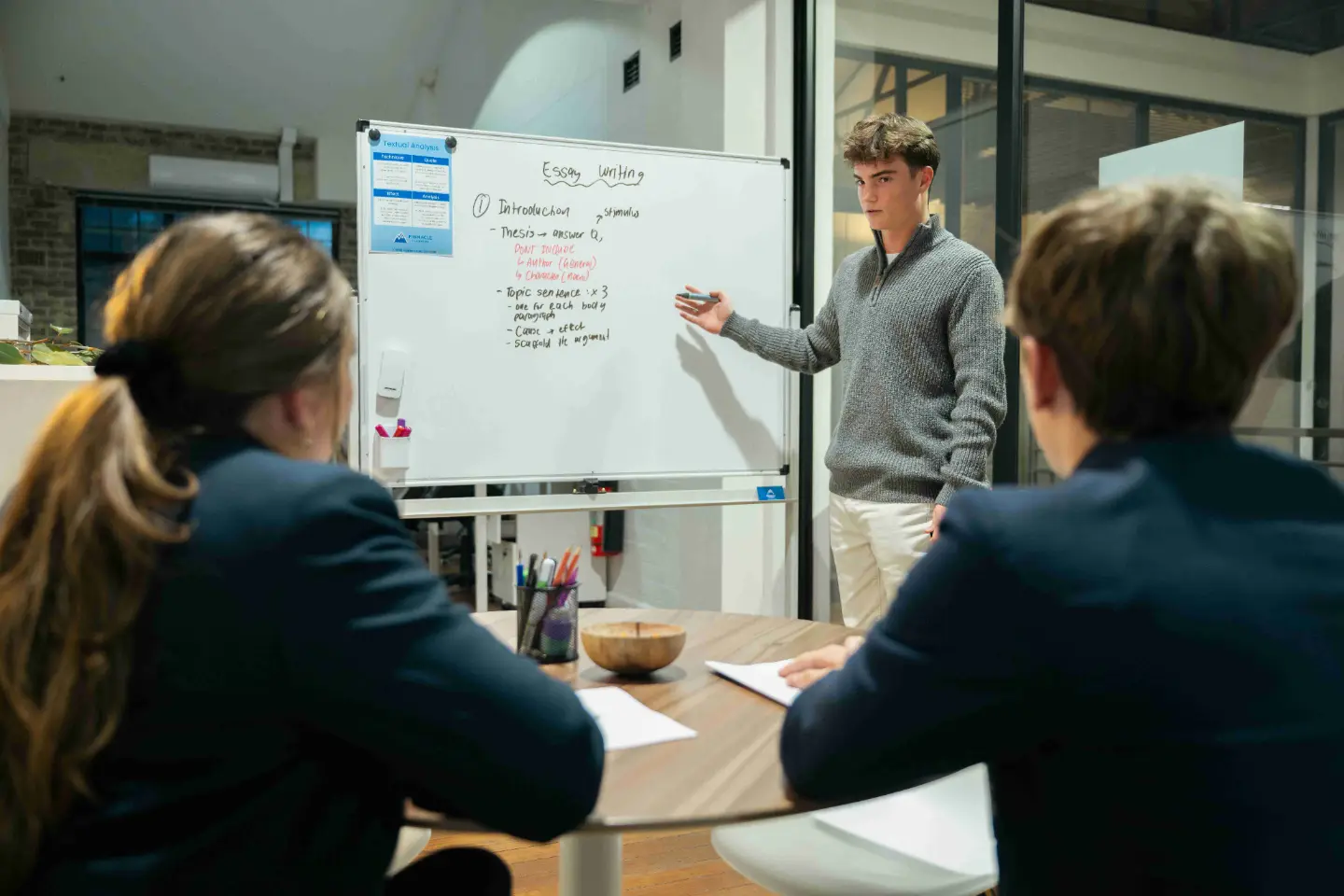 Pinnacle tutor in a lesson