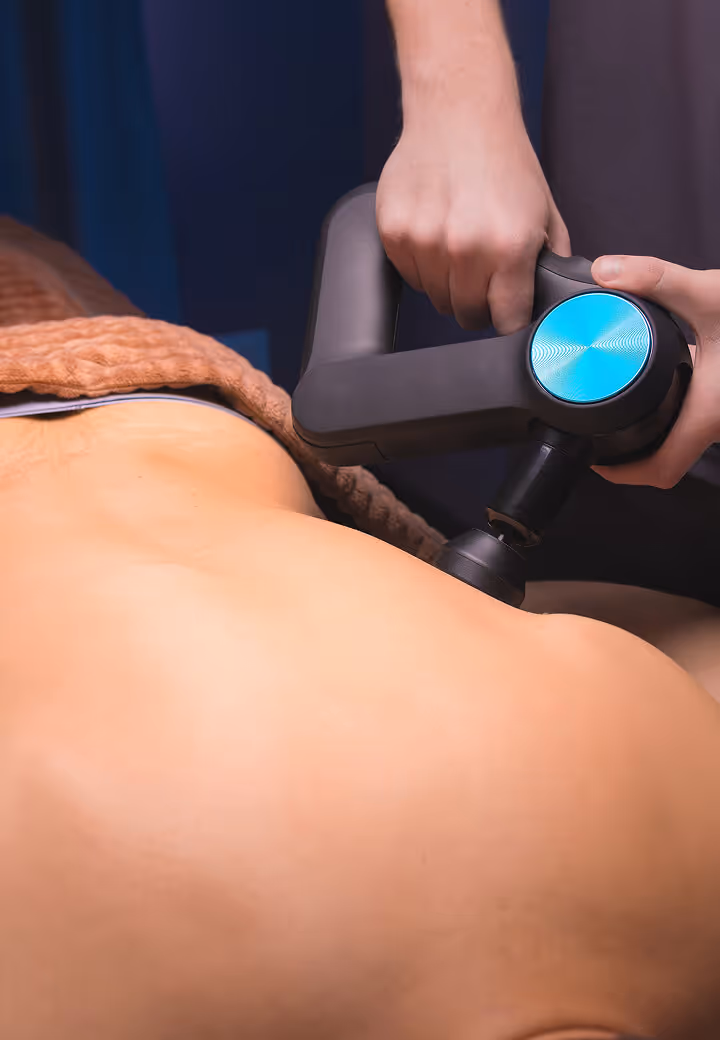 PEMF pulsed electromagnetic field therapy session for pain relief and tissue regeneration