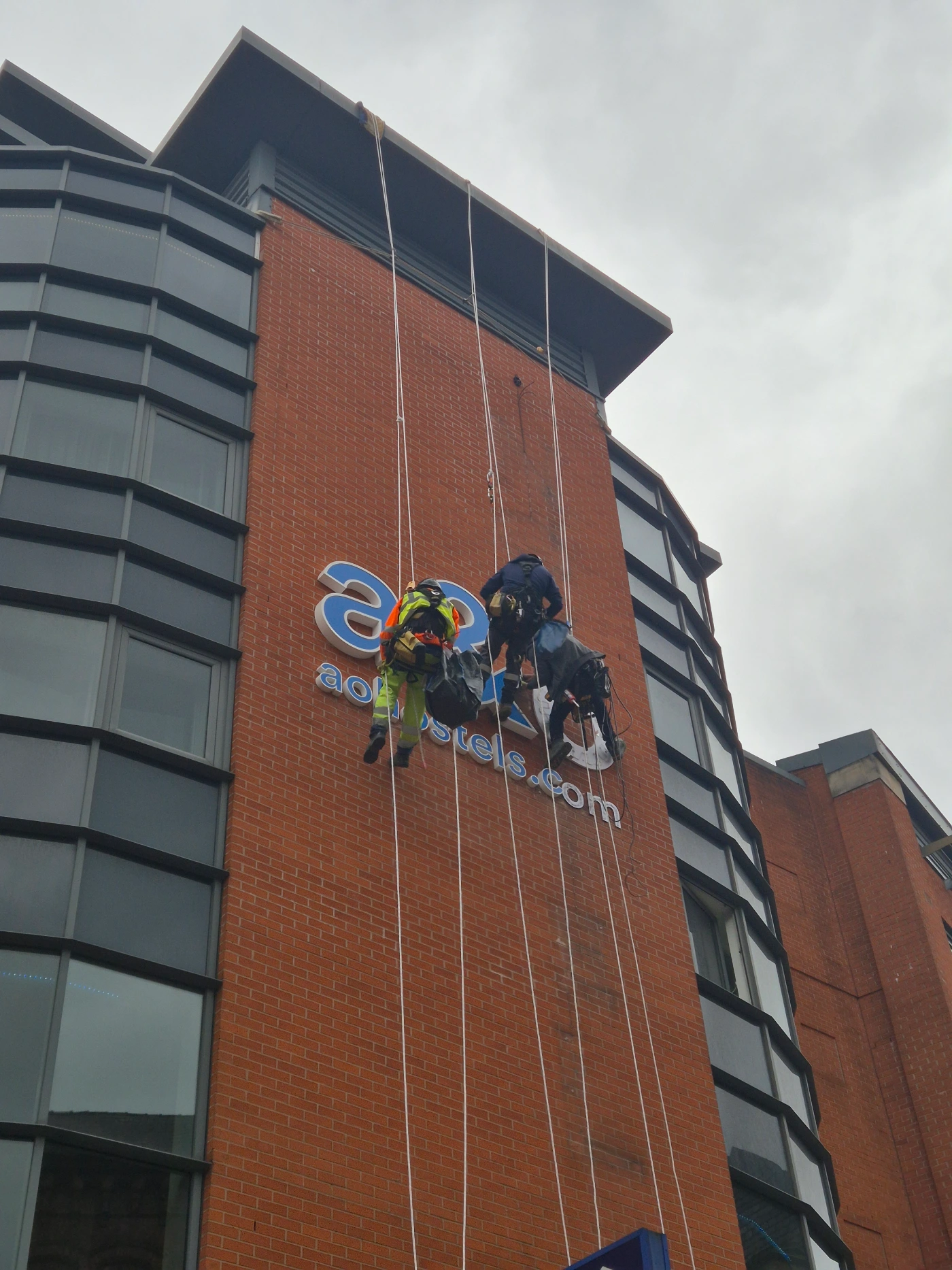 Odysea Signs installation in progress