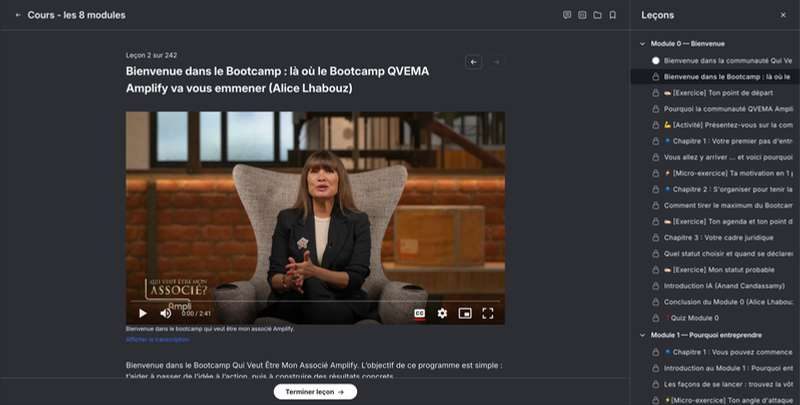 Le lecteur de cours du Bootcamp : module en vidéo avec Alice Lhabouz et le sommaire des leçons