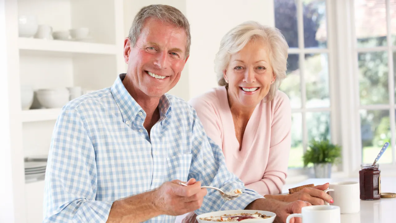 retired couple who retired early