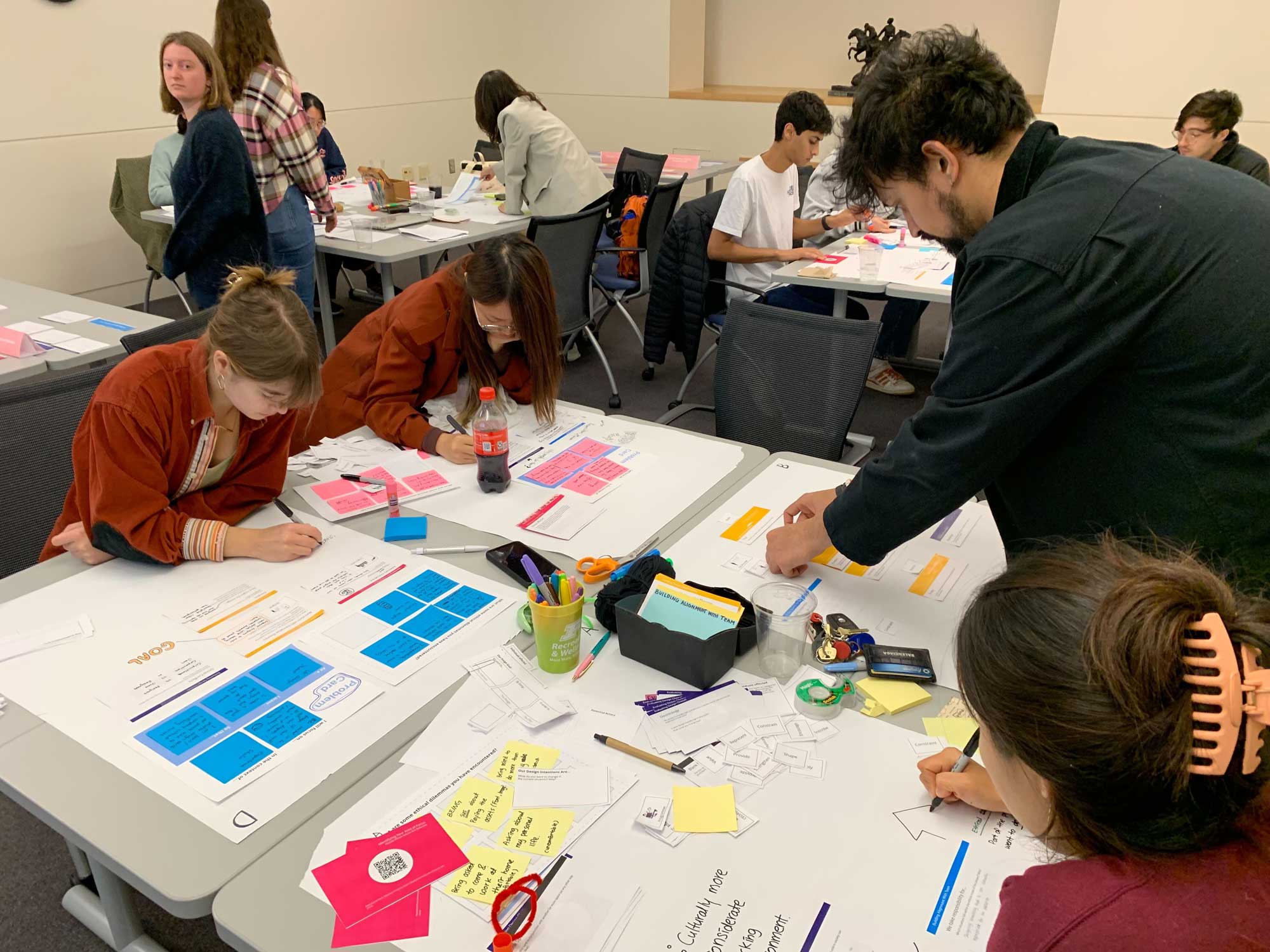 Designer conducting a Design Sprint