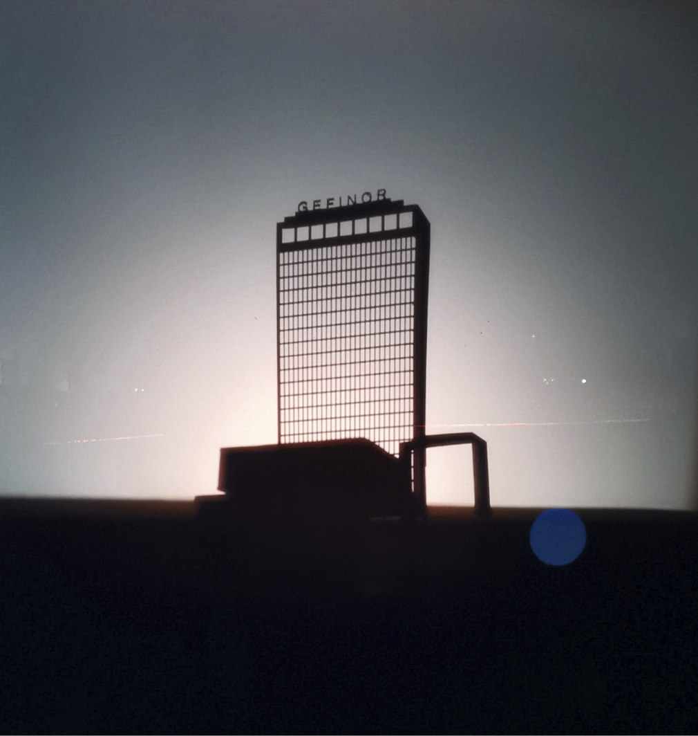 ismail-hutet-ismail-designs-memory-in-folded-paper-art-direction-scenography