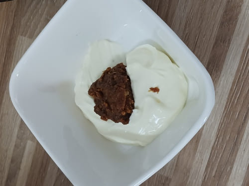 Crème fraîche épaisse et miso cru