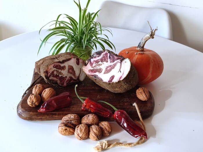 Echine de porc noir de Bigorre en salaison