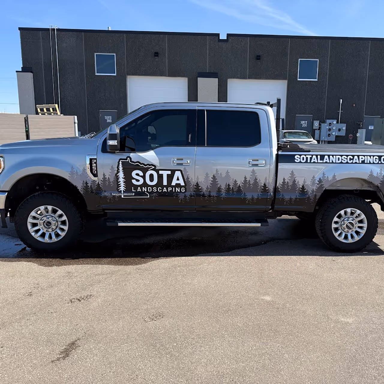 Sota landscaping truck near me 