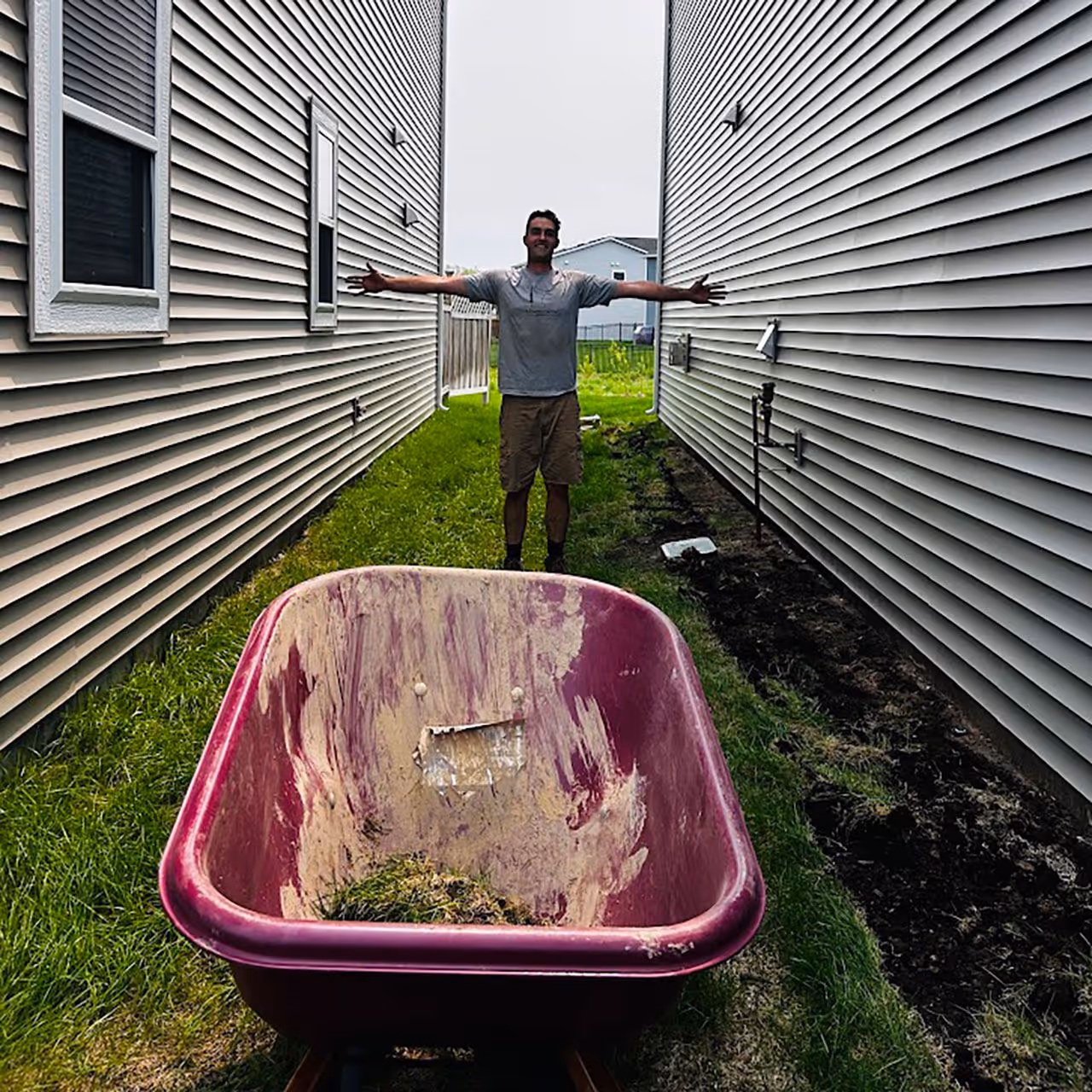 Local hardscaping professional near me 