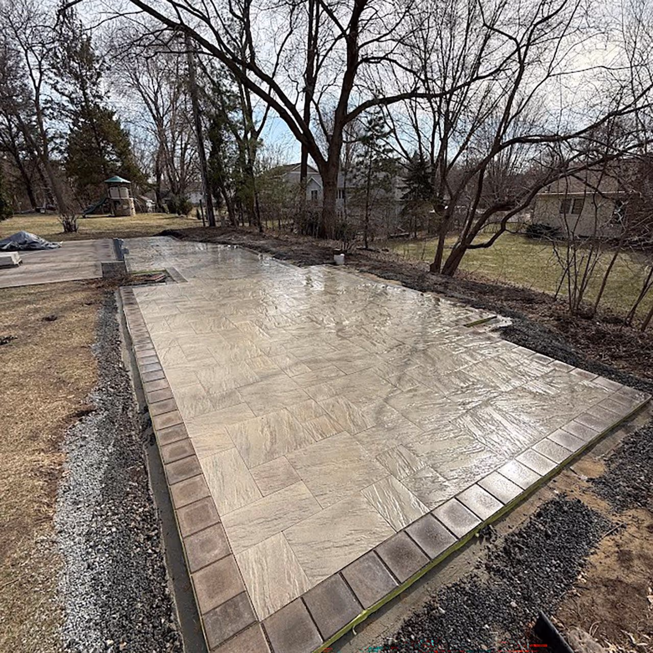 completed patio project by sota landscaping 