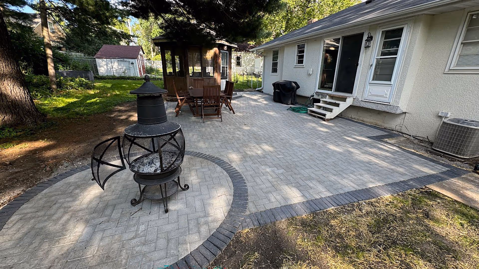 professional hardscaping crew near me