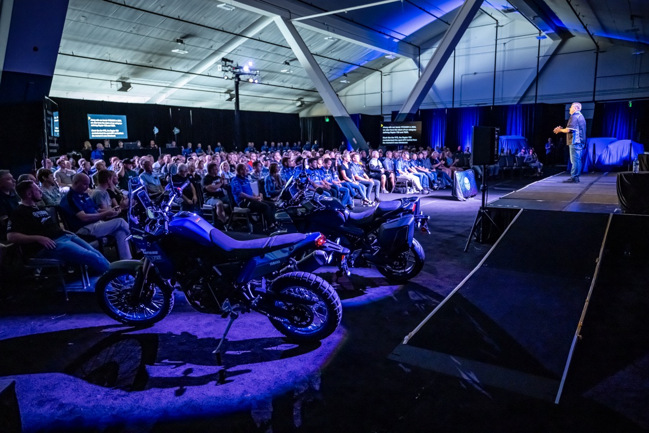 YAMAHA