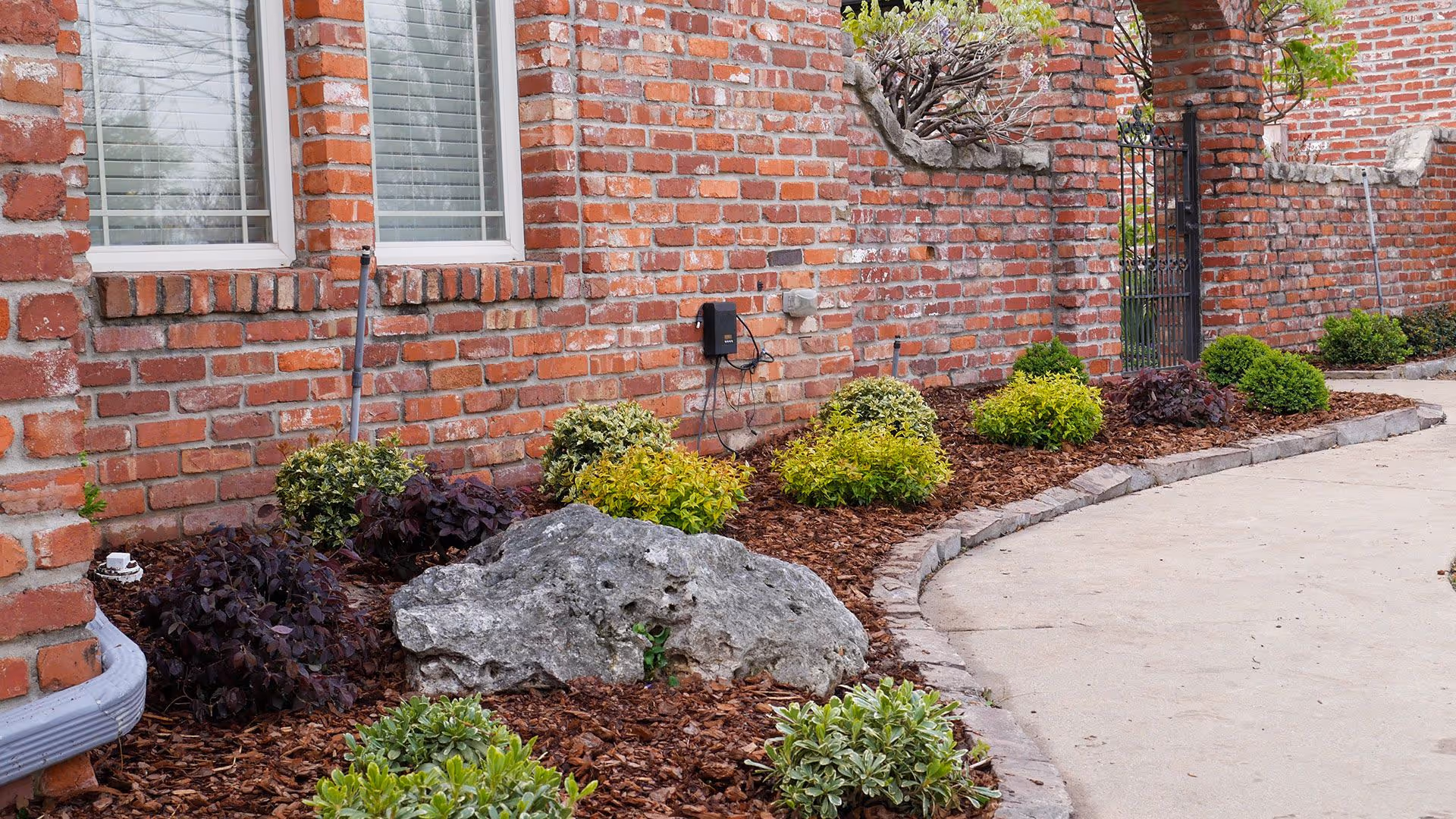 Custom landscape design by TnT Premier Landscape in Tulsa, OK