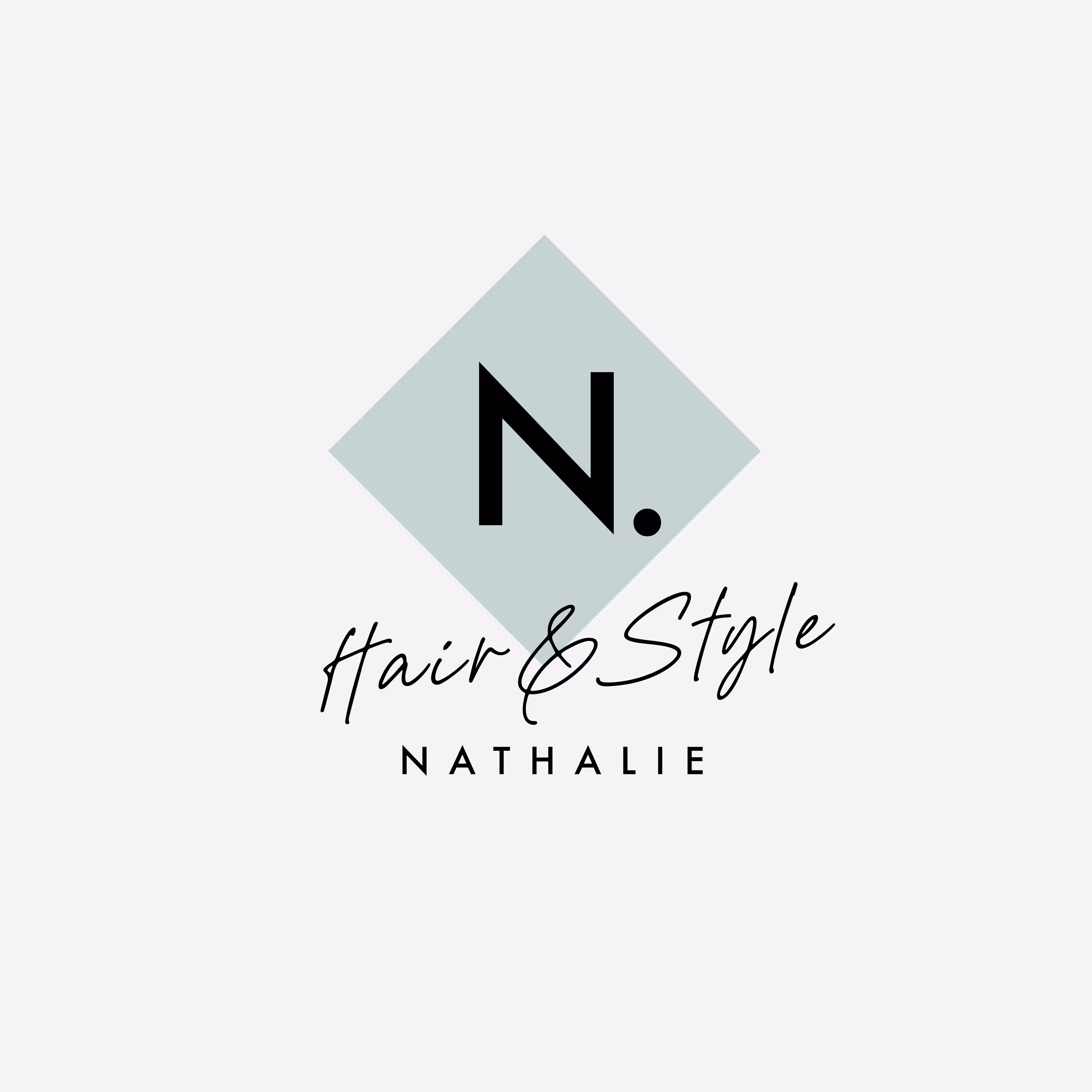 Hair & Style Nathalie: Eleganter Markenauftritt mit Logo, Website und Coiffeur-Branding. Ein stilvolles Erscheinungsbild aus einer Hand.