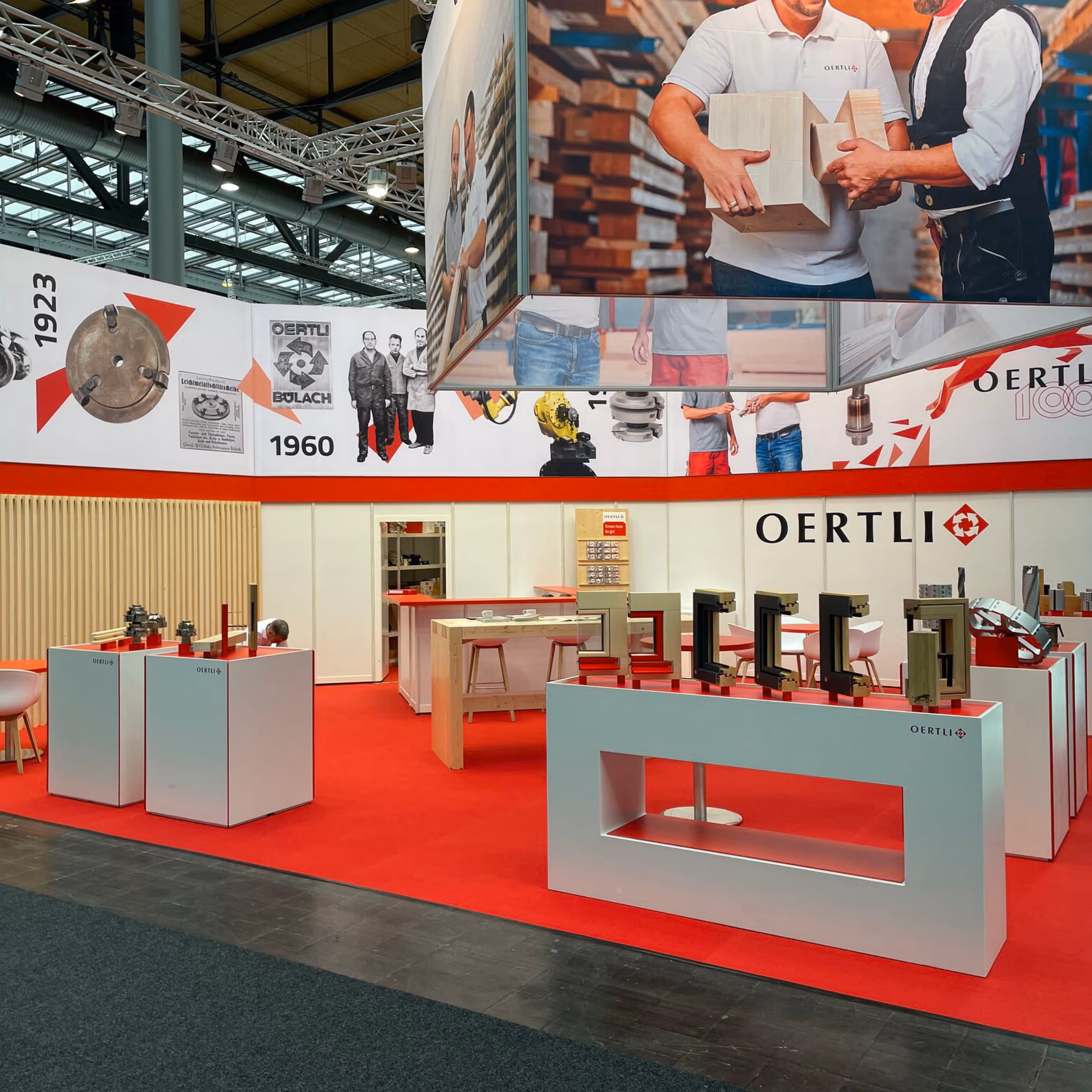 Oertli Werkzeuge feiert 100 Jahre: Jubiläumsbranding mit Logo, Festschrift, Verpackungen, Website, Messestand und Social Media – «one step ahead».
