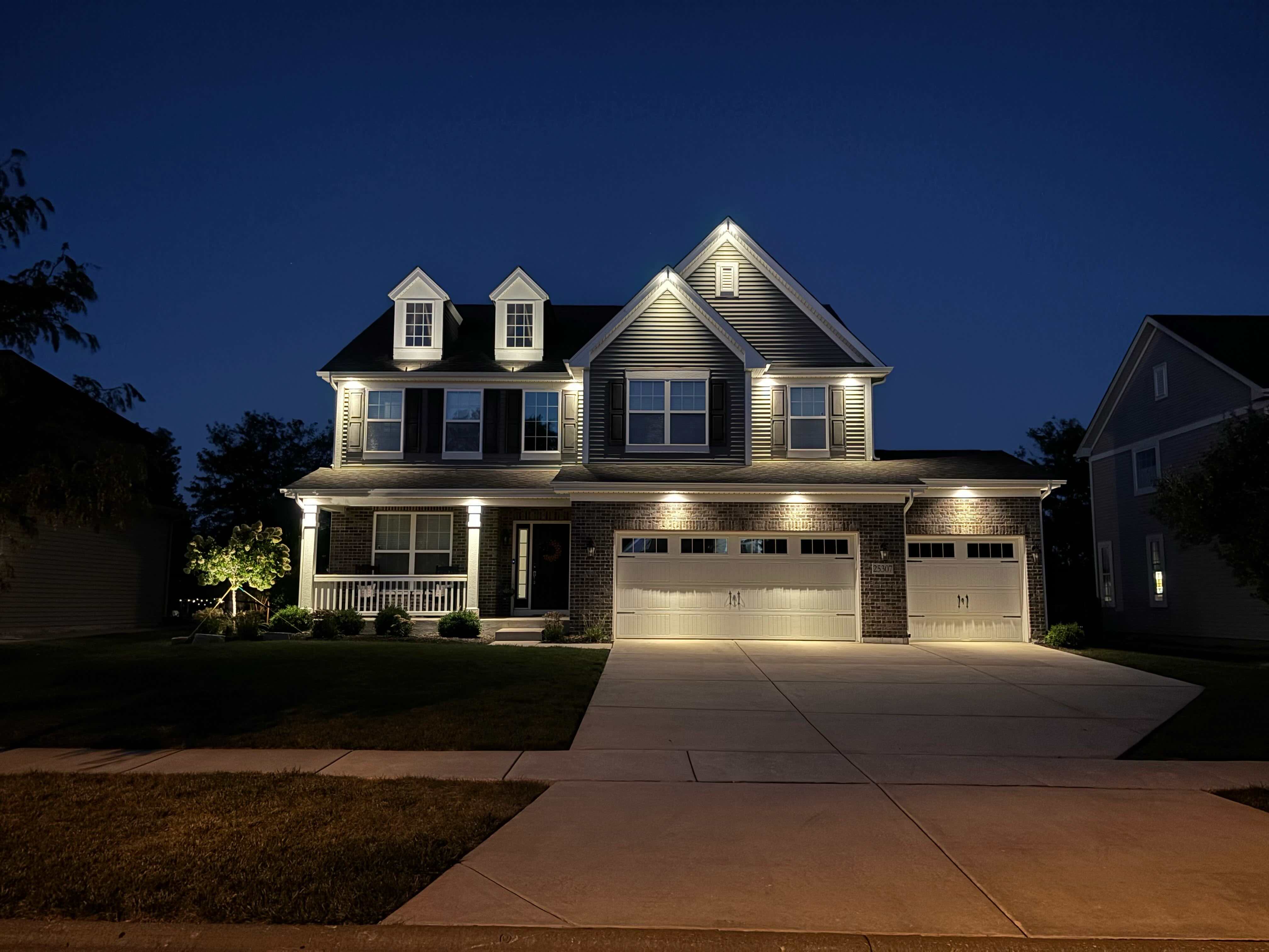 vivid-outdoor-lighting-services-mokena-il
