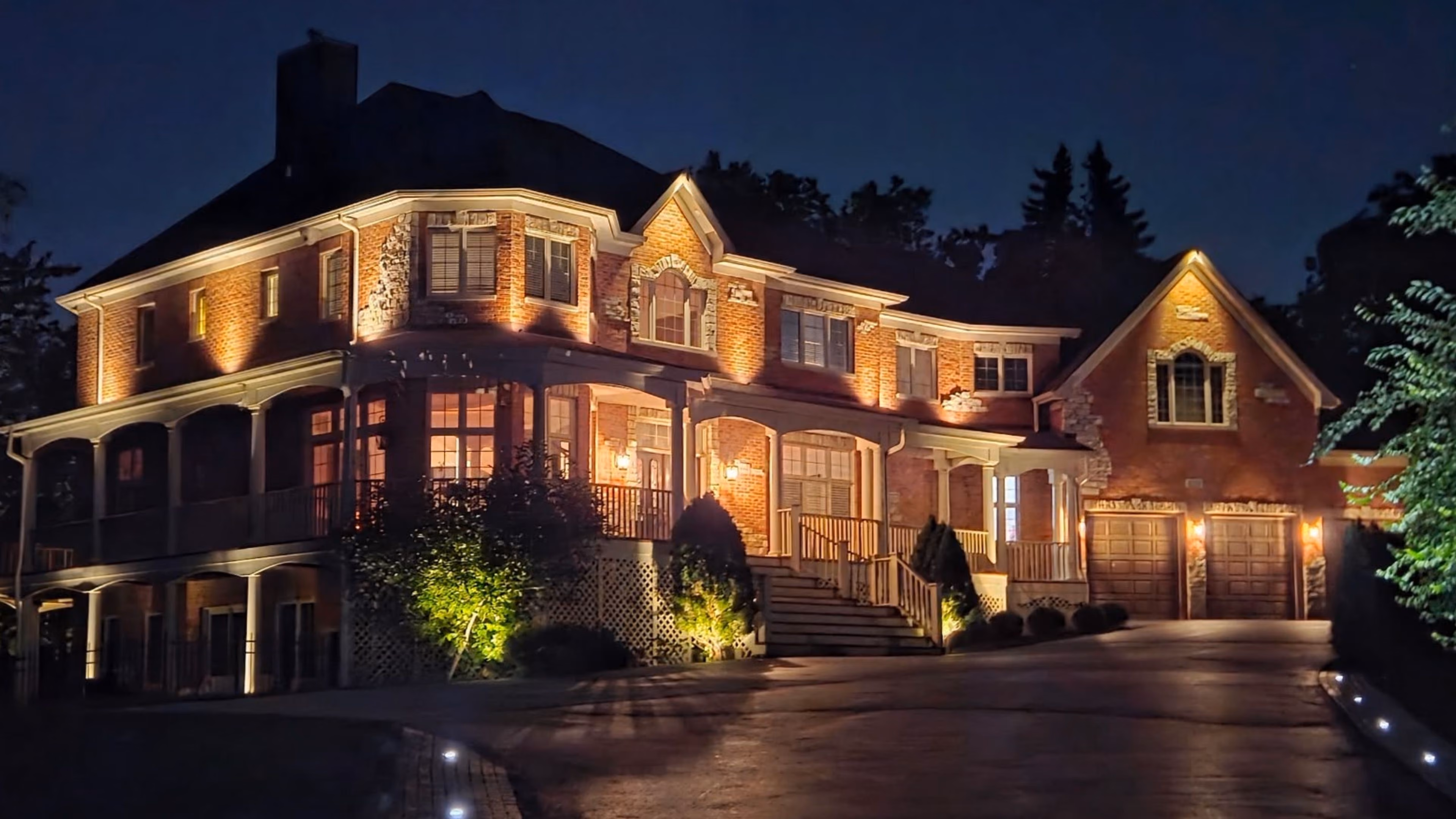 vivid-outdoor-lighting-project-in-naperville-illinois
