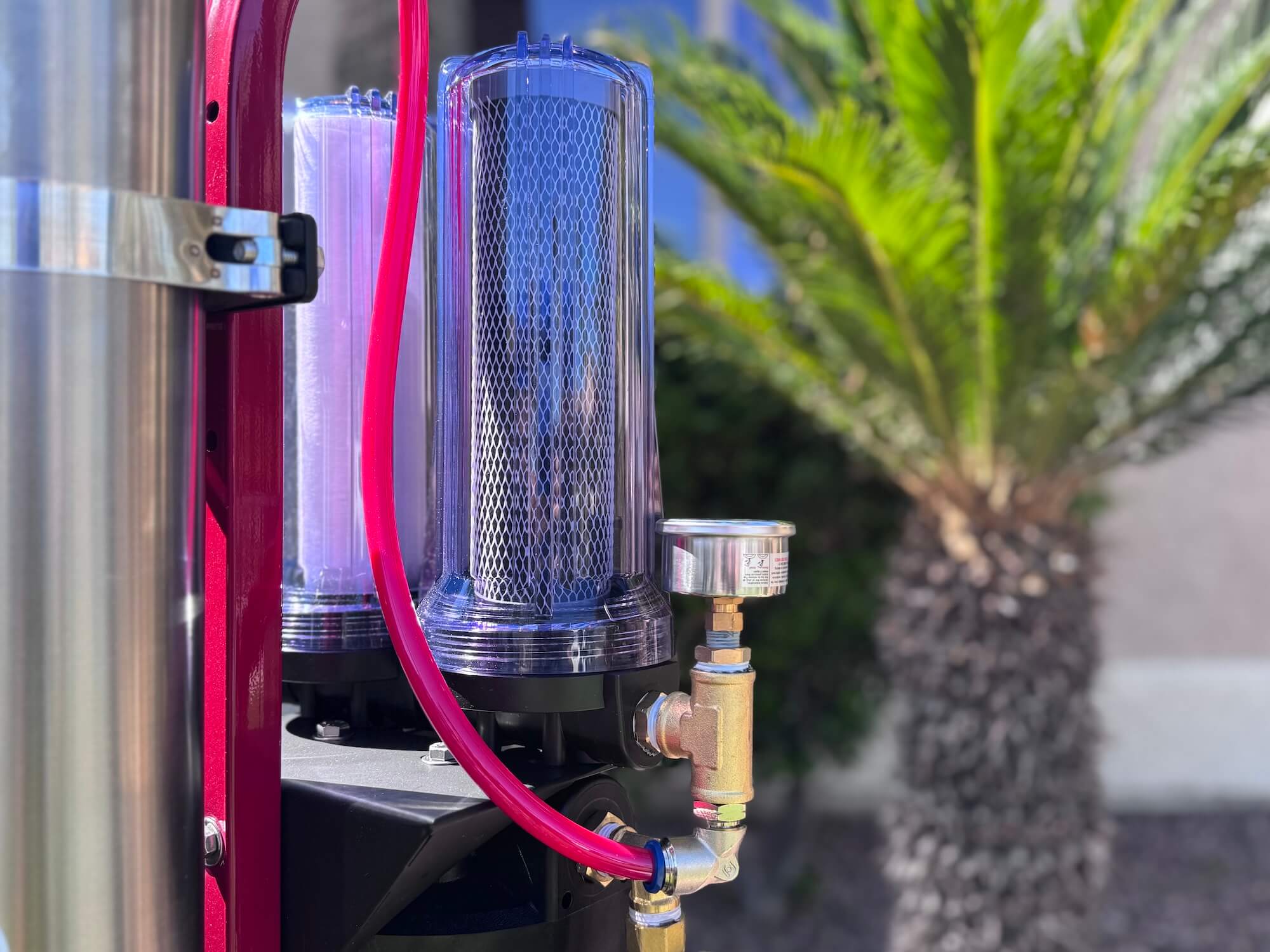 advanced water purification system for cleaning windows