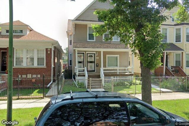8811-s-carpenter-st