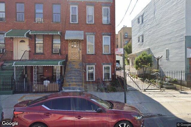 296-marion-street