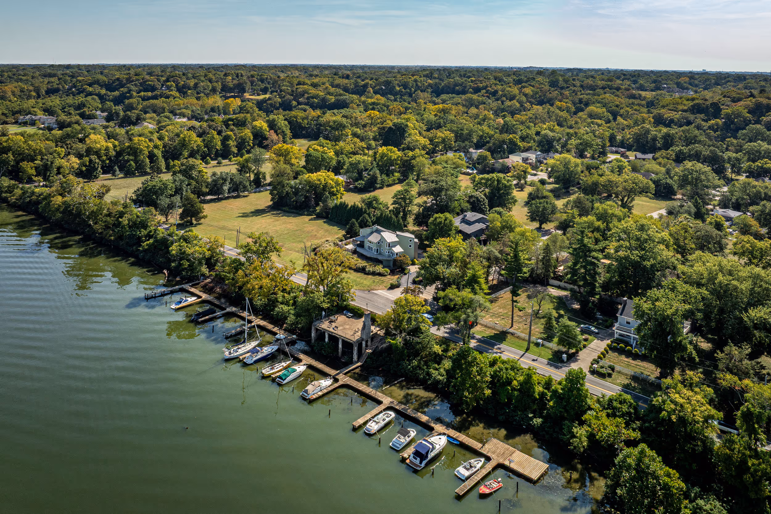 Indian Hills / Mockingbird Valley community