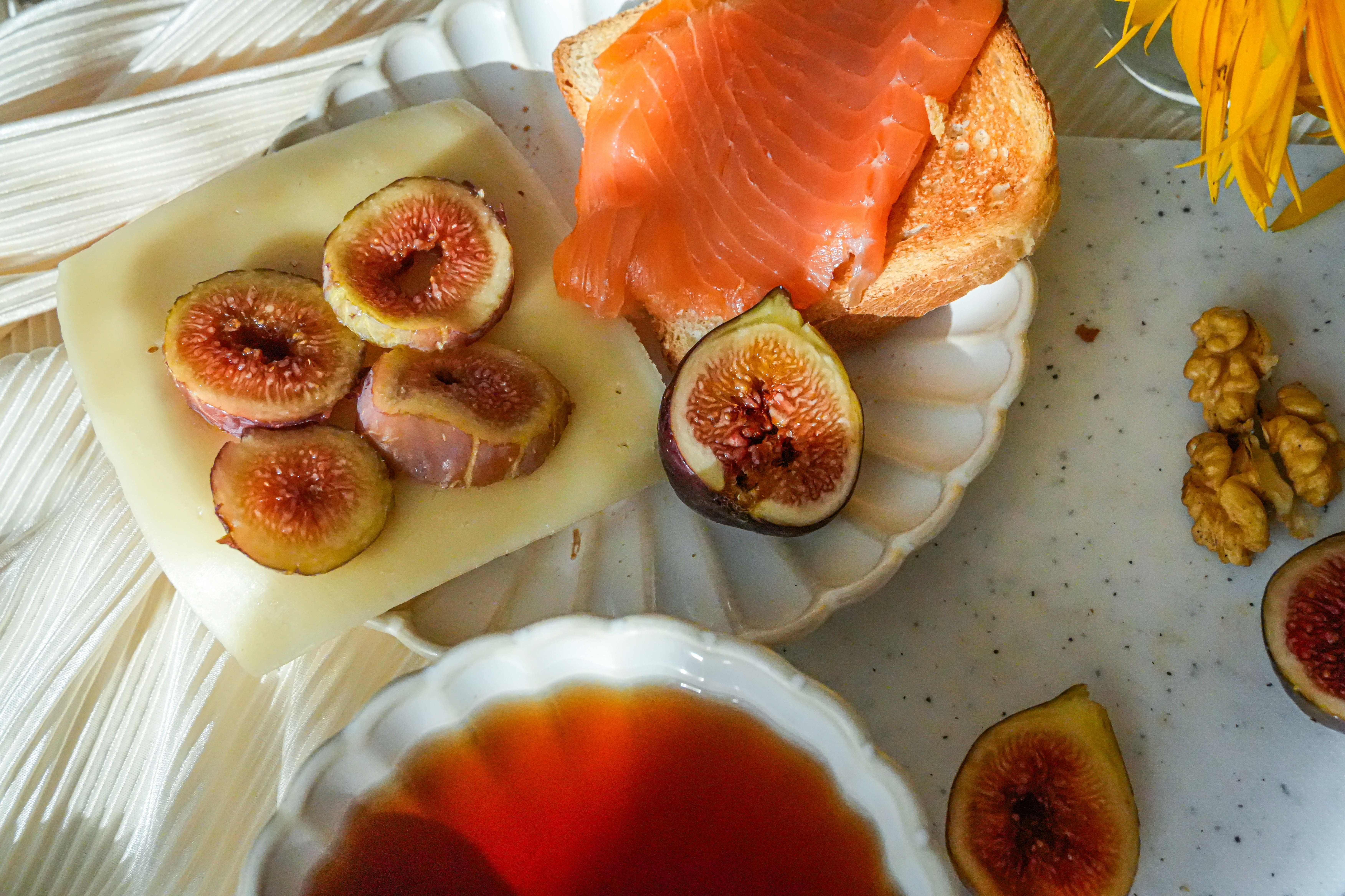 Image d'un petit-déjeuner d'hôtel pour la demi-pension