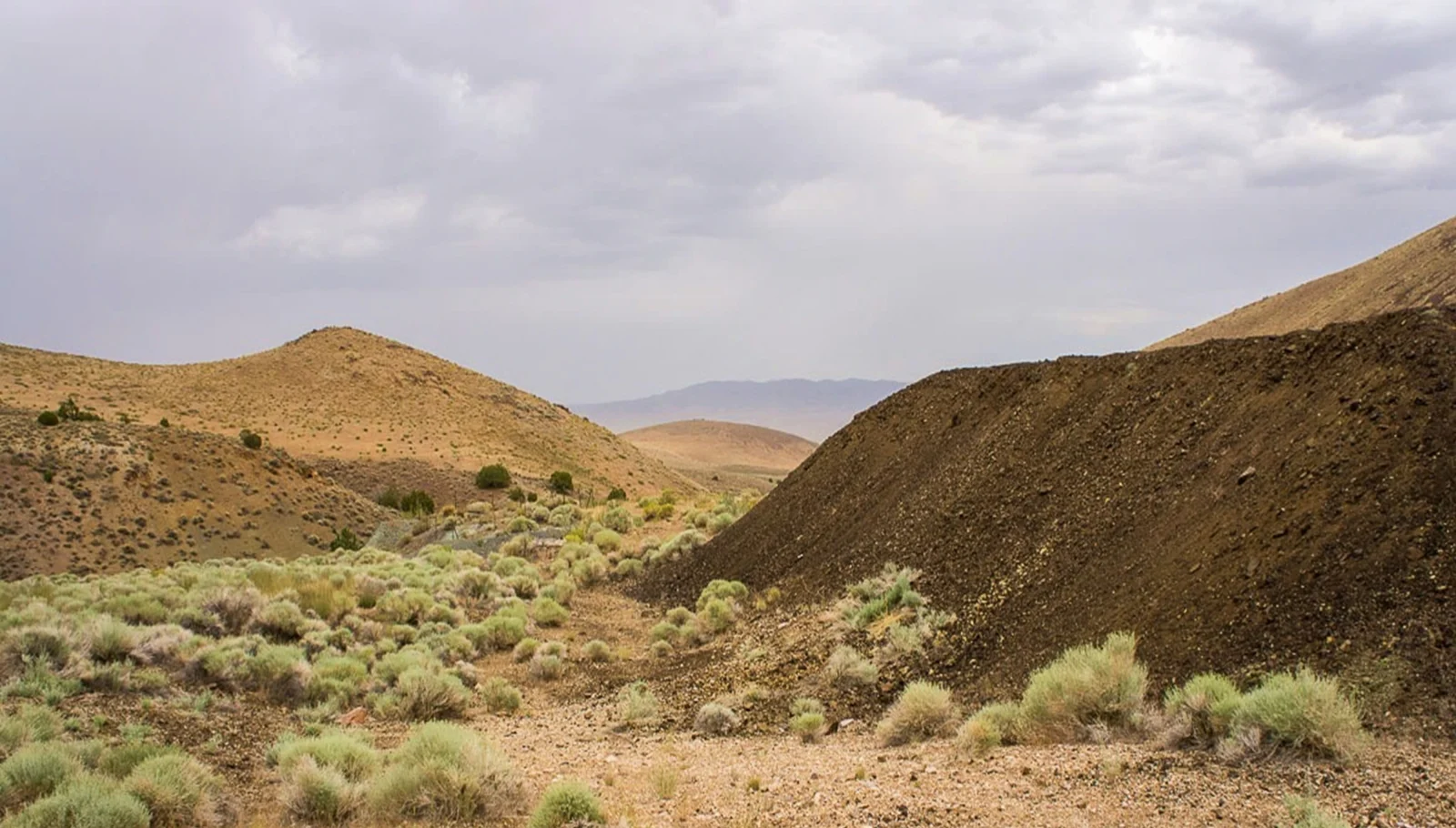 Mining site landscape image