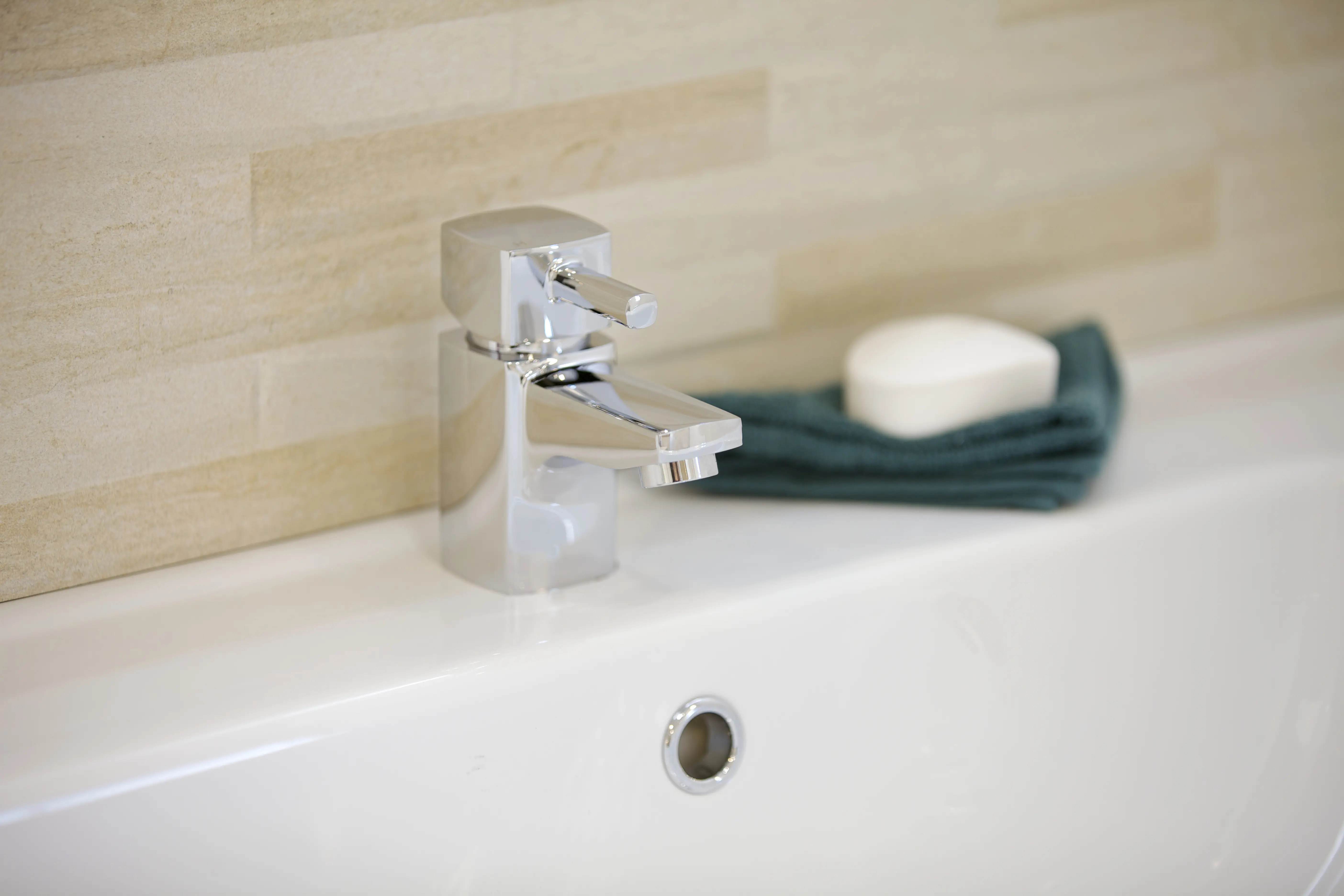 CLOACKROOM MIXER Chrome