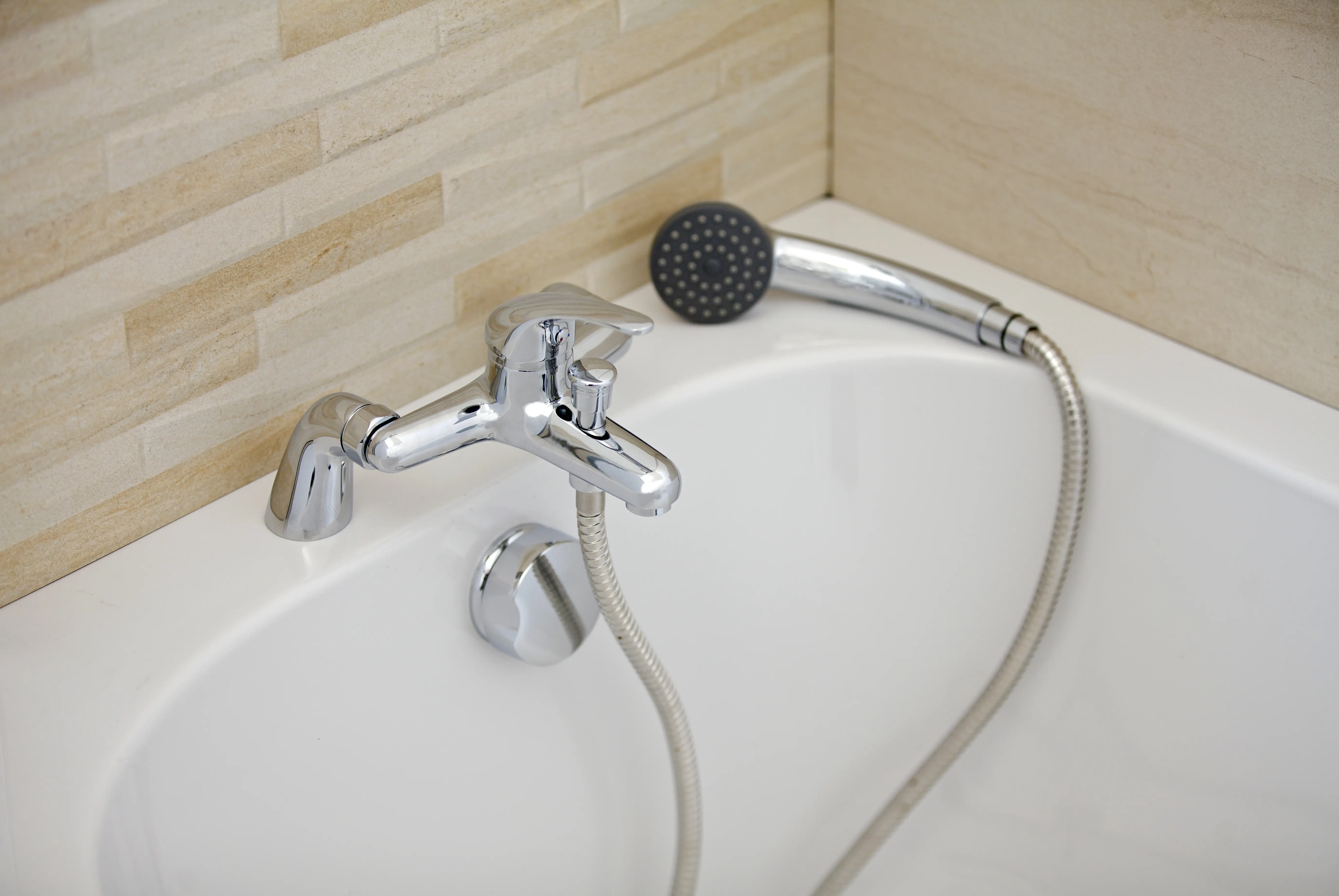 BATH/SHOWER MIXER