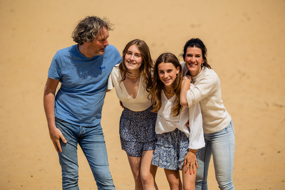 Familie fotoshoot Wekeromse Zand, familie shoot zandvlakte, gezinsshoot Wekeromse Zand