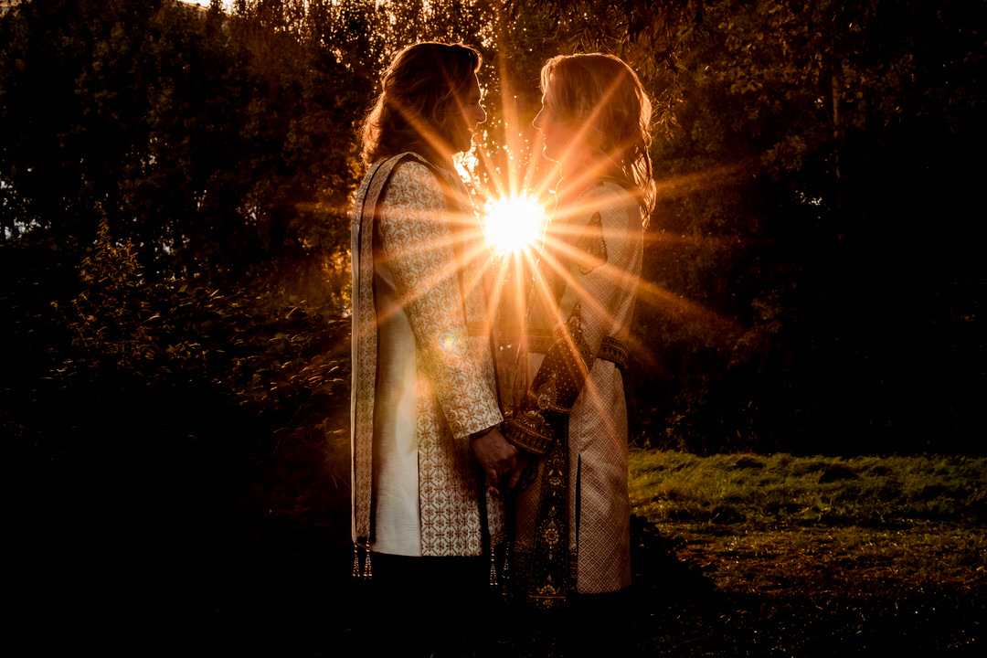 rouwen in Amsterdam bij Ruigoord, trouwfotograaf Amsterdam, Homohuwelijk Amsterdam, trouwfotograaf Amsterdam, Bruidsfotograaf Amsterdam