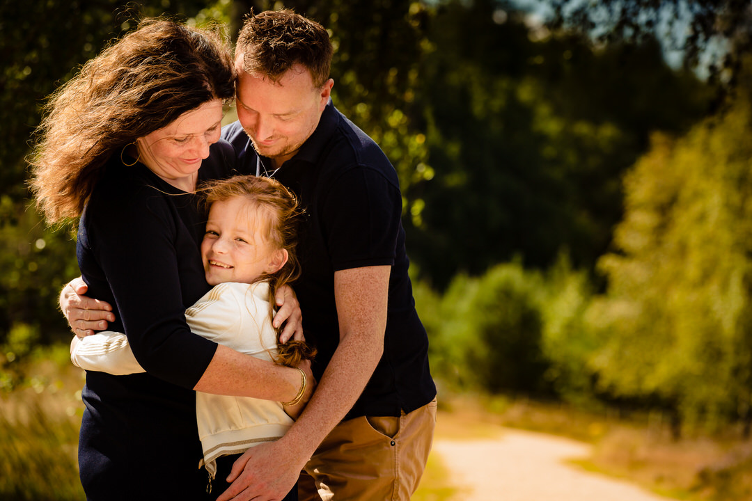 ongedwongen en gezellige familie fotoshoot Apeldoorn, fotoshoot Apeldoorn, Familie fotoshoot Apeldoorn
