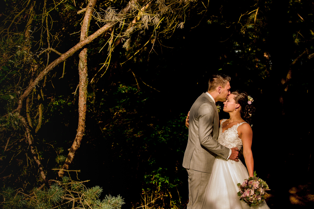 trouwfotografie Kootwijkerzand, Trouwfotograaf Kootwijkerzand, Trouwen bij Thematuin de Heihut, bruidsfotografie kootwijkerzand