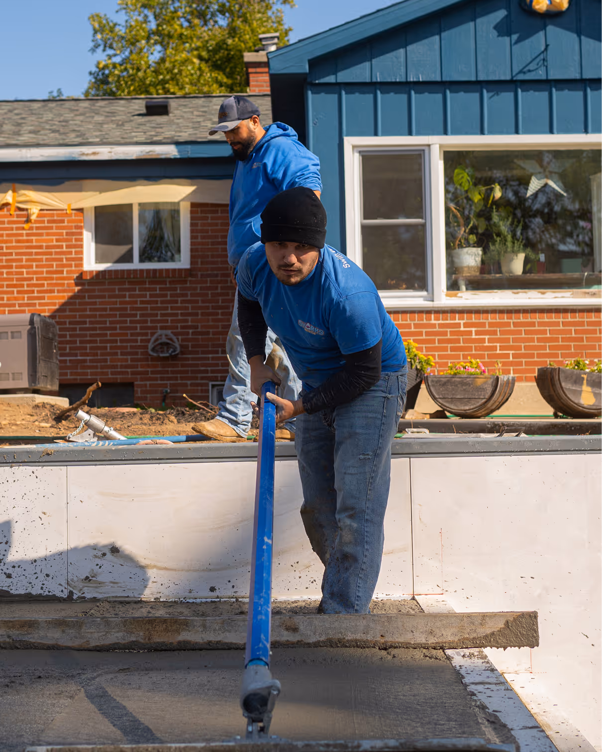 Sharks Pools Feature 4by5 2