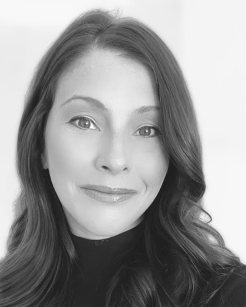 Portrait of Kristen Holmes, Business Advisor & Strategic Growth Partner at Constellar.