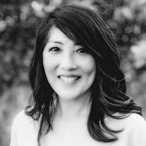 Portrait of Leslie Mayeda, US Retail Expert at Constellar