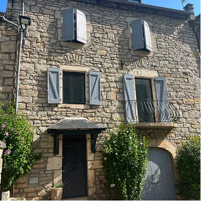 picture of the house (exterior)