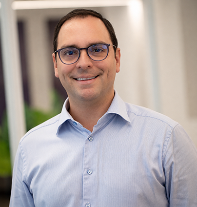 Hector Del Rio - Business Banking
