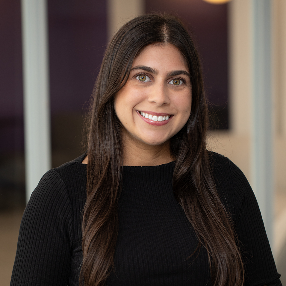 Emmy Aponte - Relationship Manager