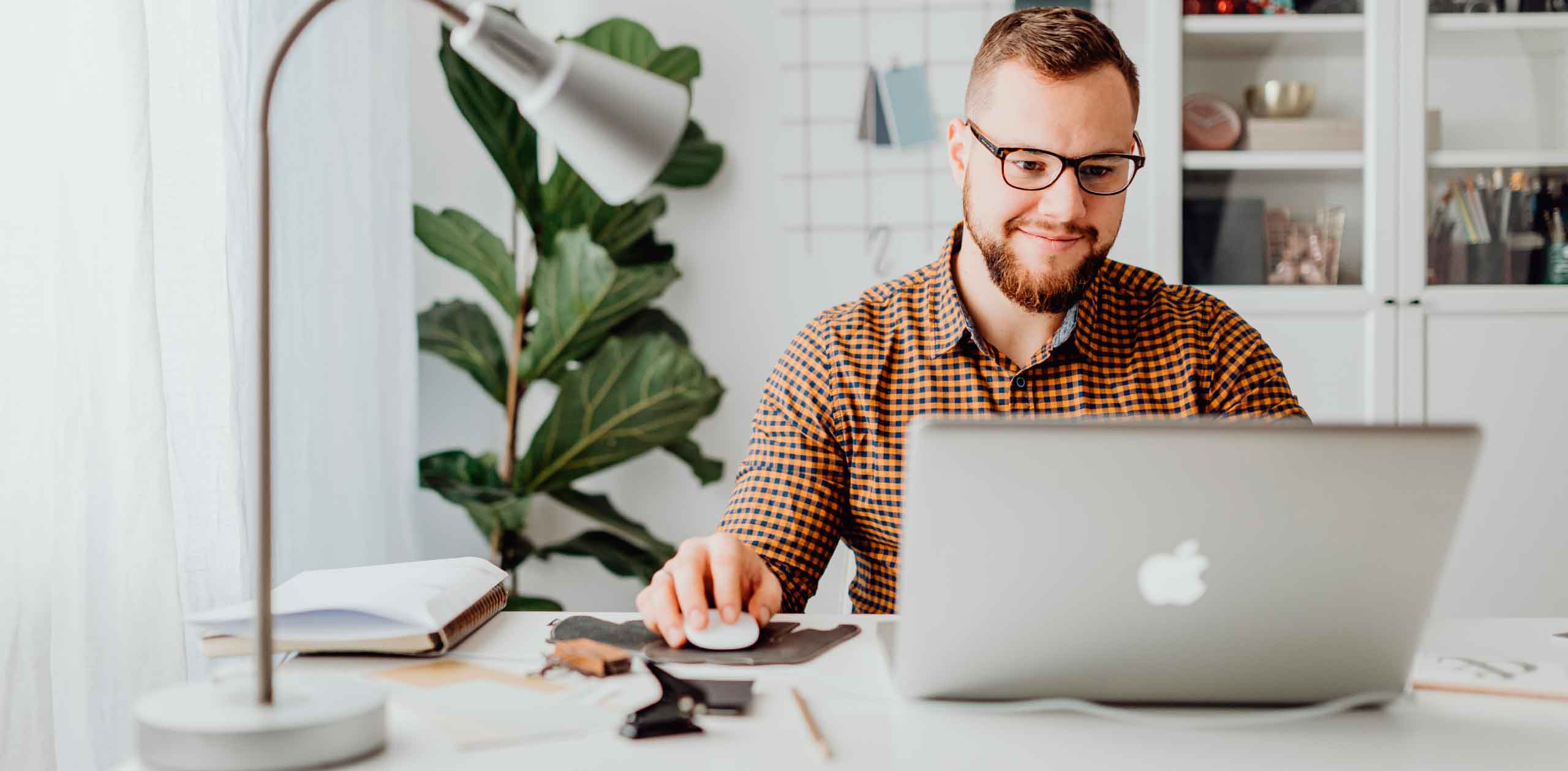 Man working with a laptop