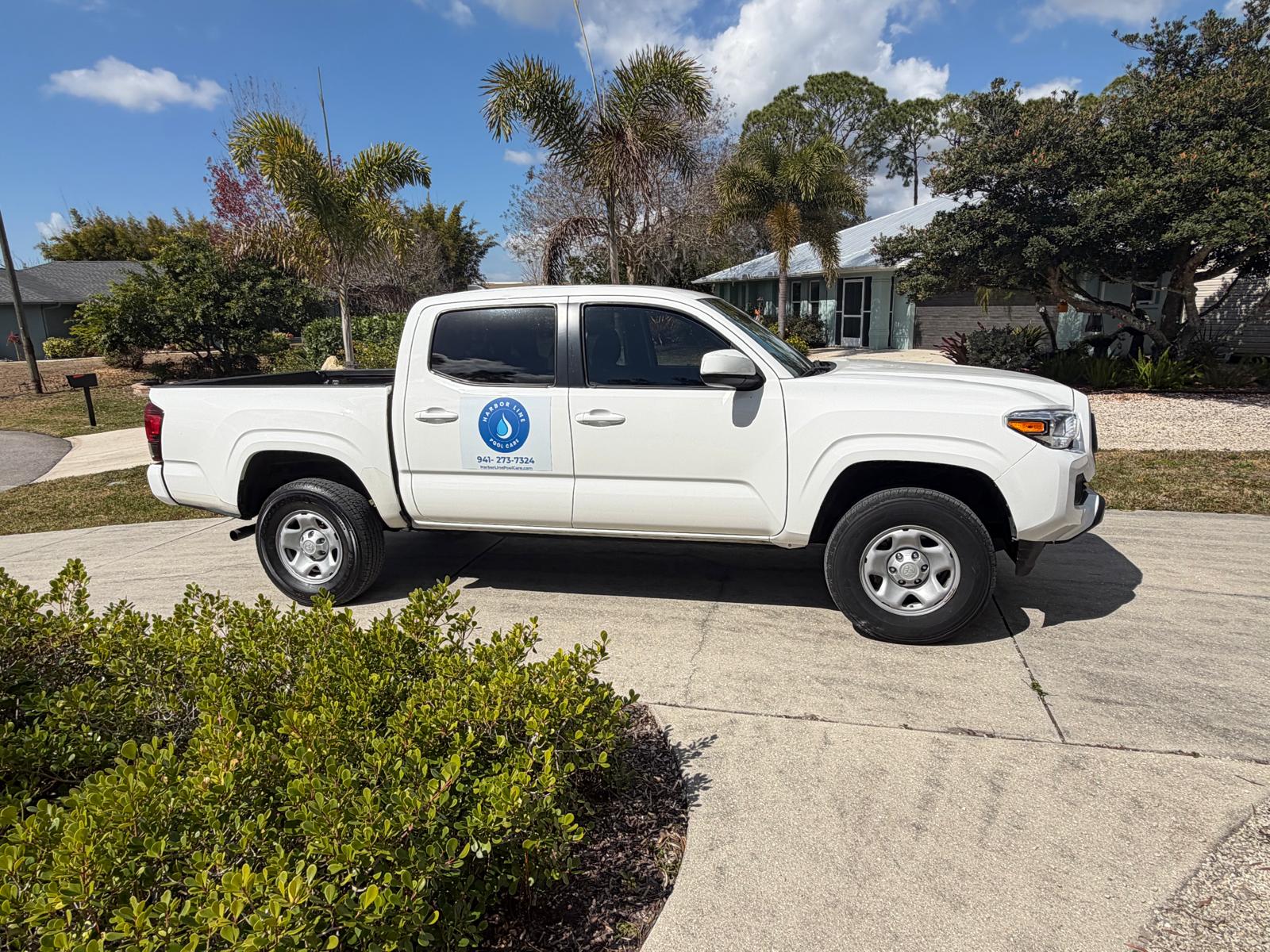 Benefits of Weekly Pool Service in North Port