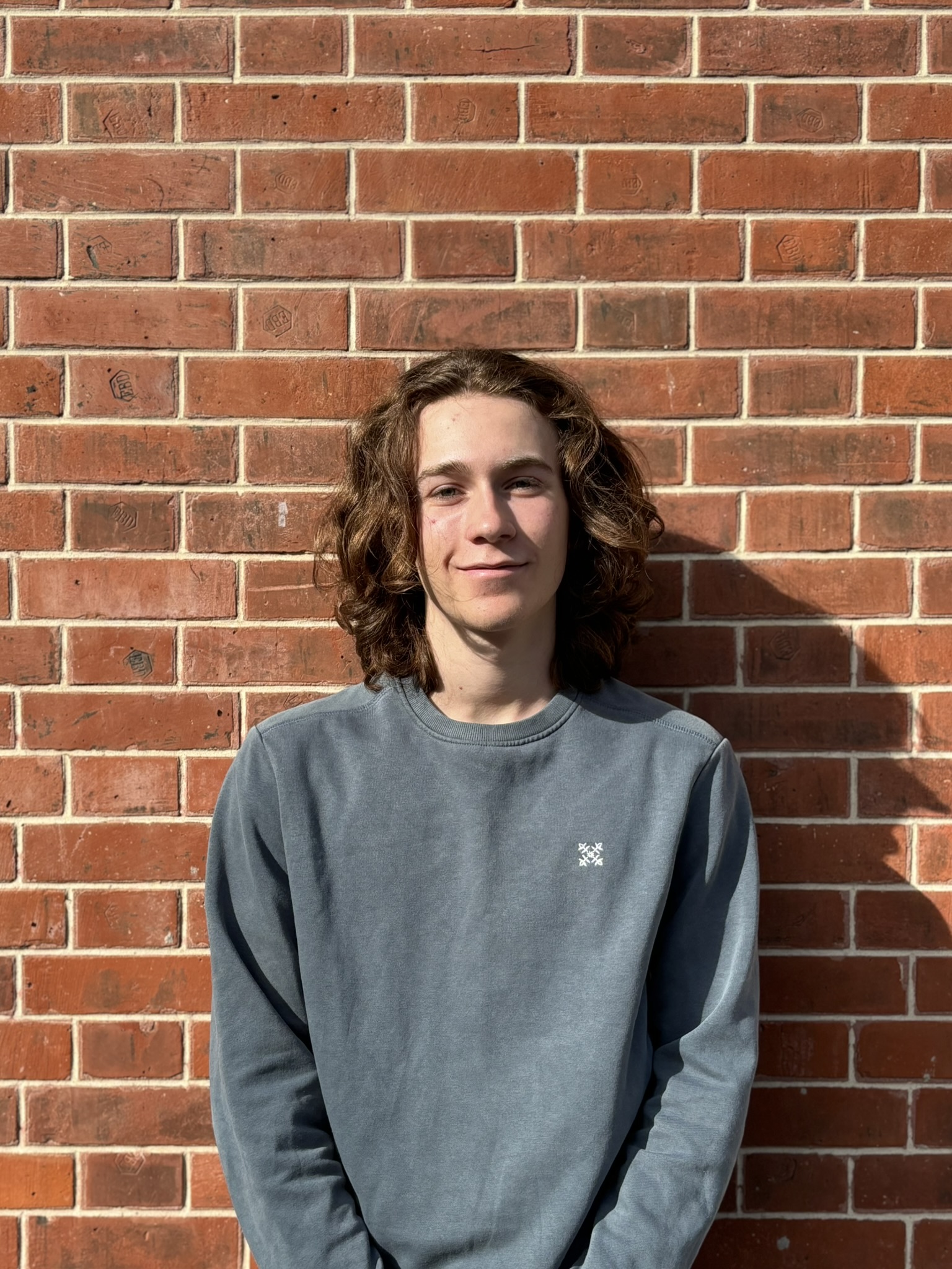 [headshot] image of satisfied customer shaking hands with company representative (for a fintech company)