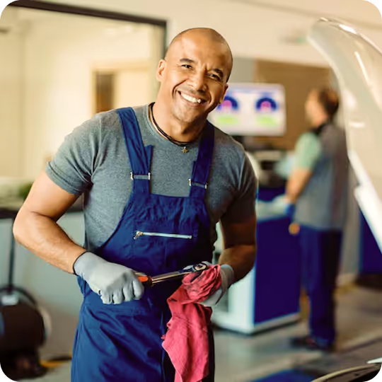 Mechaniker mit Werkzeuge