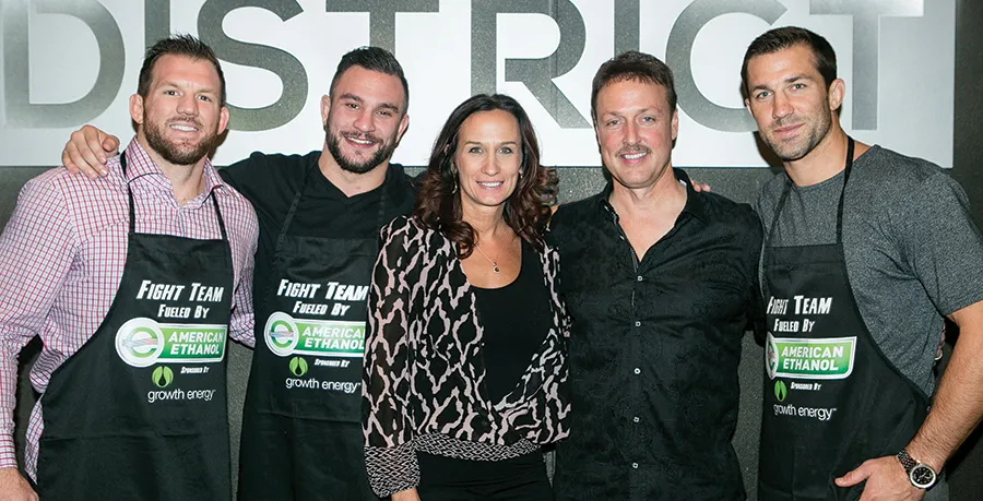 Ryan Bader, Gian Villante, Tammie Broin, Jeff Broin, Luke Rockhold