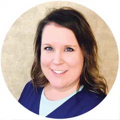 Sarah Knutson headshot
